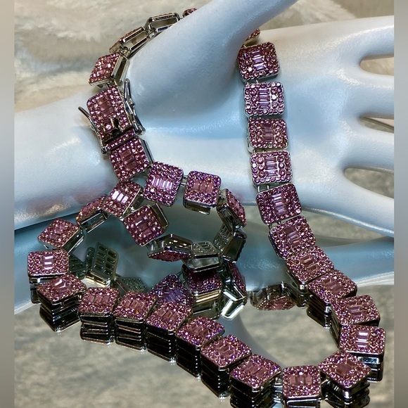Stunning Pink Glass Rhinestone Statement Necklace Stainless Steel w Safety Clasp - Picture 10 of 13